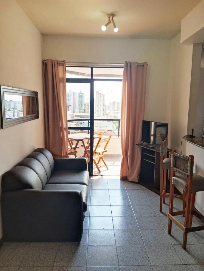 Apto Acolhedor, Confortavel E Bem Localizado *